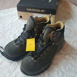 Vasque hiking boot